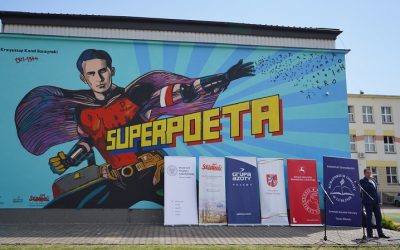 „Super Poeta” – już na ścianie puławskiej szkoły